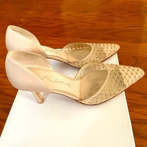 Nina Pumps Gold Sequin Shoes Size 9